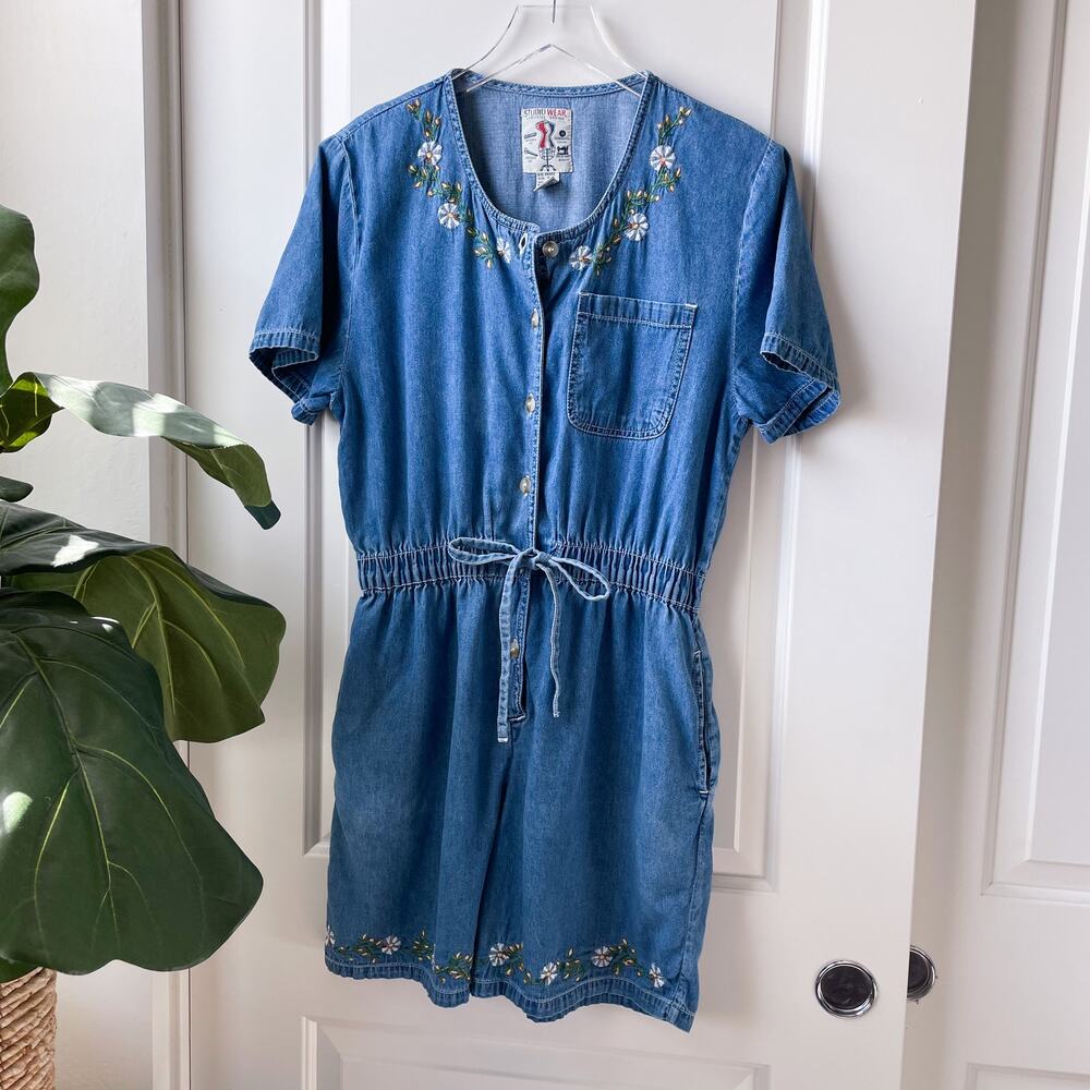 Vintage Studio Wear Romper Chambray Denim Floral Daisy Embroidered Size Medium
